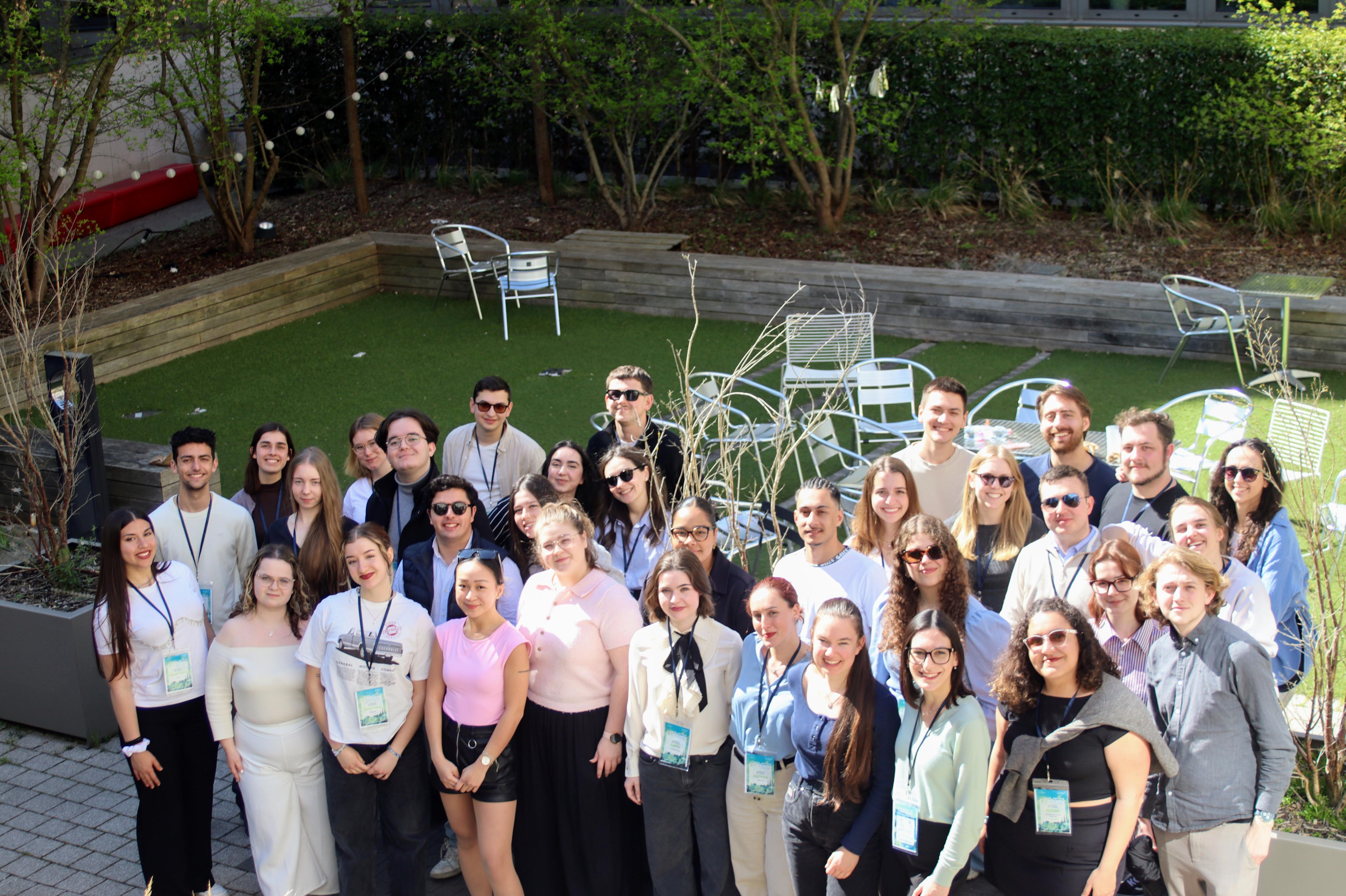 Jovens em evento da JAAP